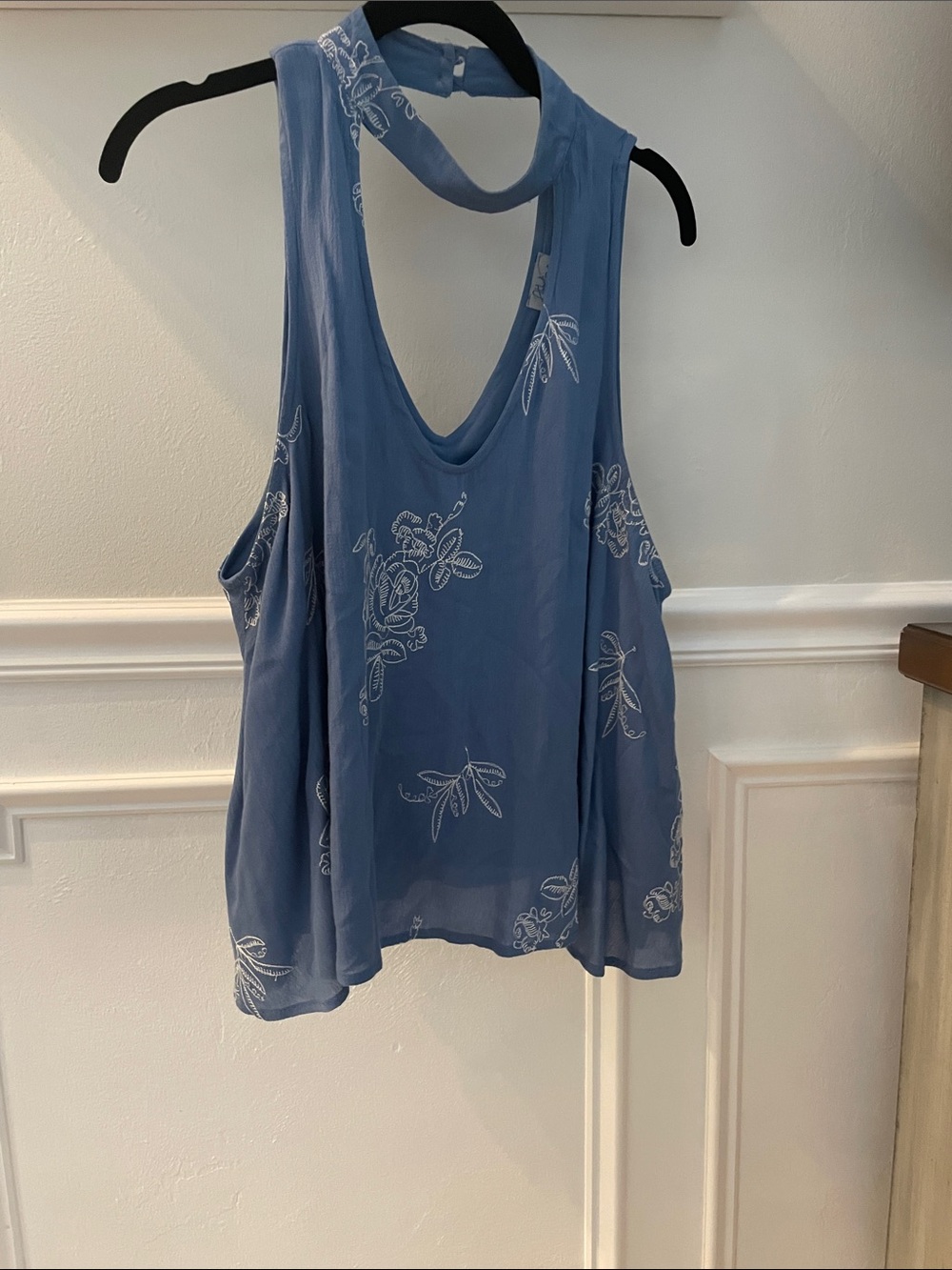 Abbeline Dusty Blue Floral Choker Tank Top